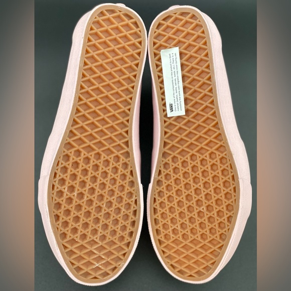 🔥🔥Cream/Pink/White SkateHigh Vans Brand New (Women’s Size 9)  (Men’s Size 7.5) - Picture 10 of 12